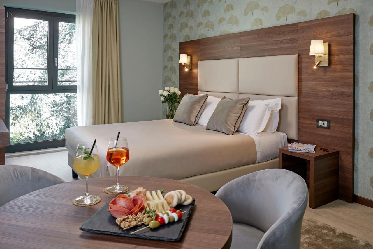 Hotel Spigamonti Неграр Экстерьер фото