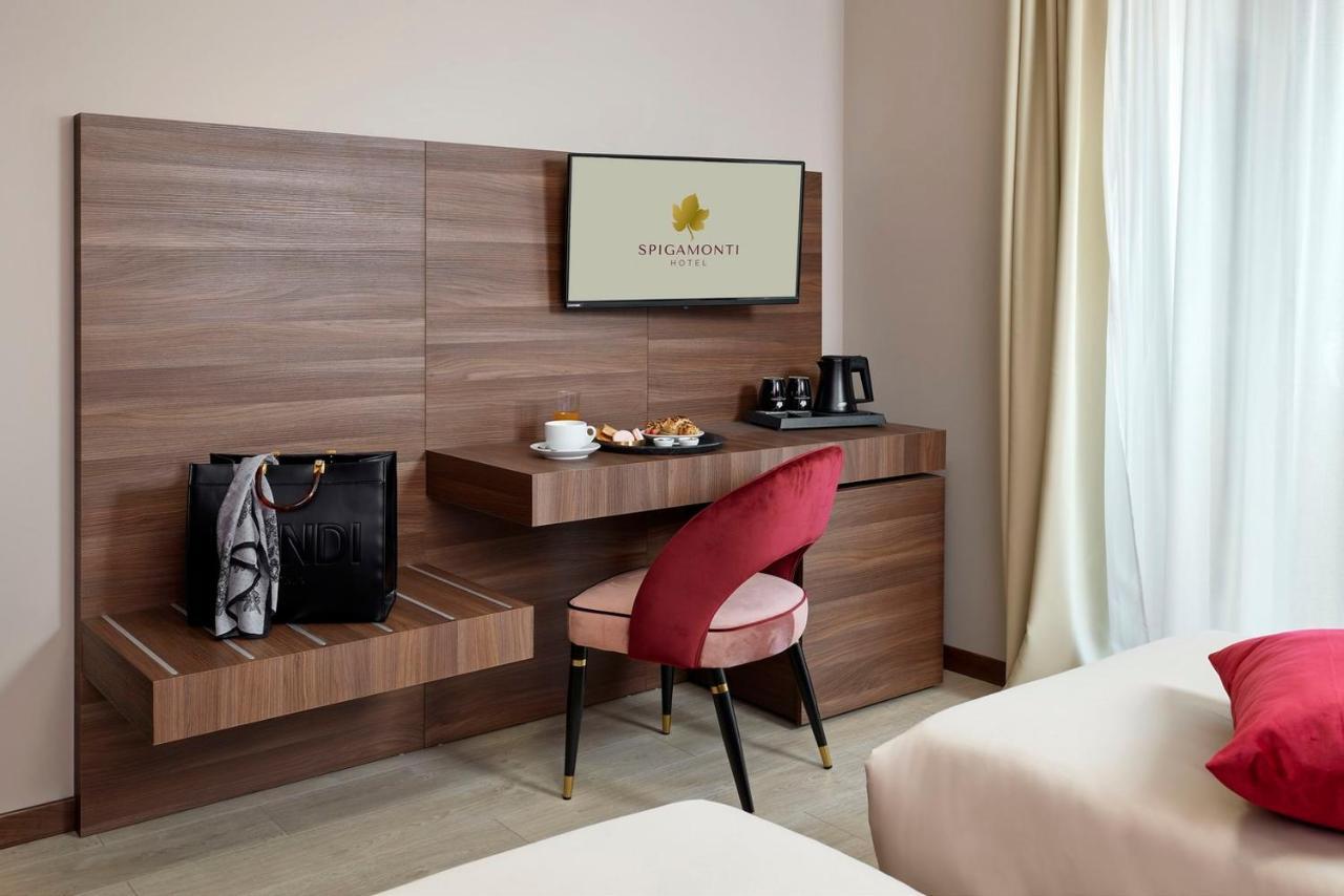 Hotel Spigamonti Неграр Экстерьер фото